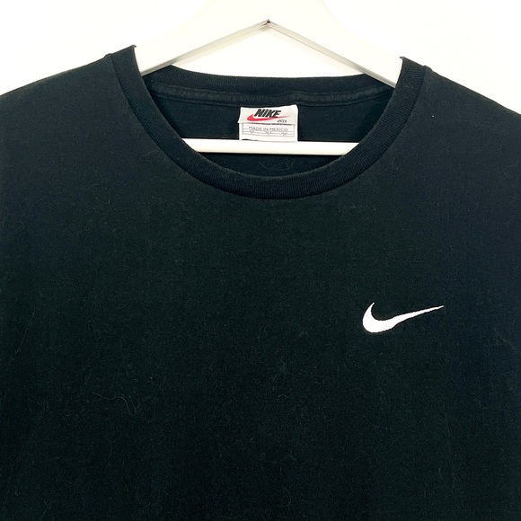 Nike Black 90’s Crewneck T-Shirt (Youth) - Picture 3 of 5